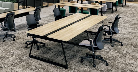 オフィス家具、文具、事務用品のPLUS プラス株式会社